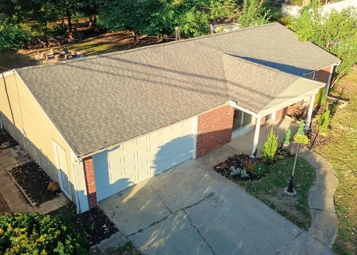 4 Bed Ranch-fire Pit-pet & Kid Friendly-king Bed-arcade Columbus