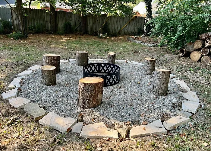 4 Bed Ranch-fire Pit-pet & Kid Friendly-king Bed-arcade Holiday home